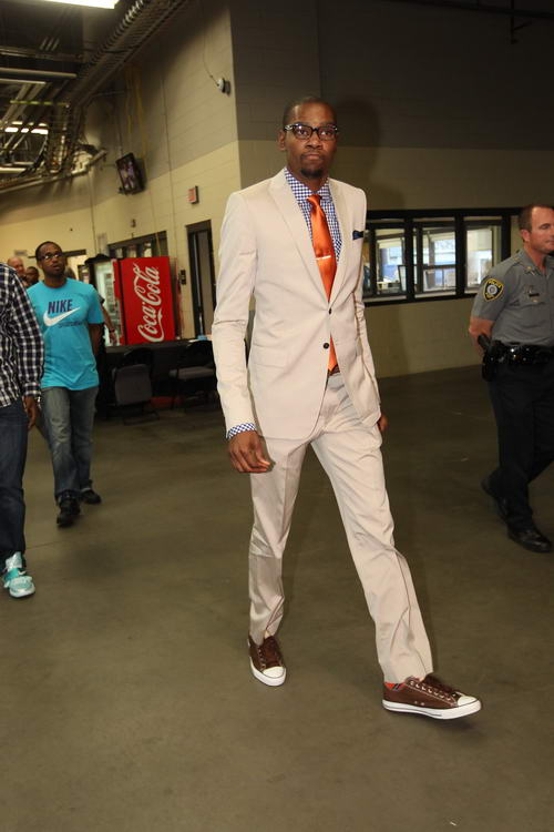 上海vs浙江前瞻：浙江期待二连胜，上海外援搭配仍需调整（沪浙大战前瞻：浙江剑指两连胜，上海外援磨合待优化）