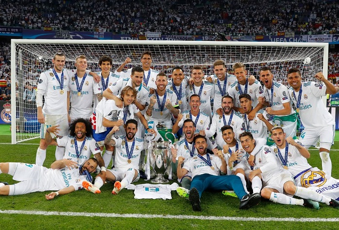 20分钟进2球，德里乌赫当选埃因霍温客场4-1利物浦全场最佳（20分钟双响，德里乌赫获评埃因霍温客场4-1胜利物浦全场最佳）